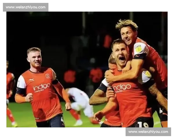 哈德斯菲尔德对阵雷丁比赛走势与胜负预测解析及关键数据看点分析